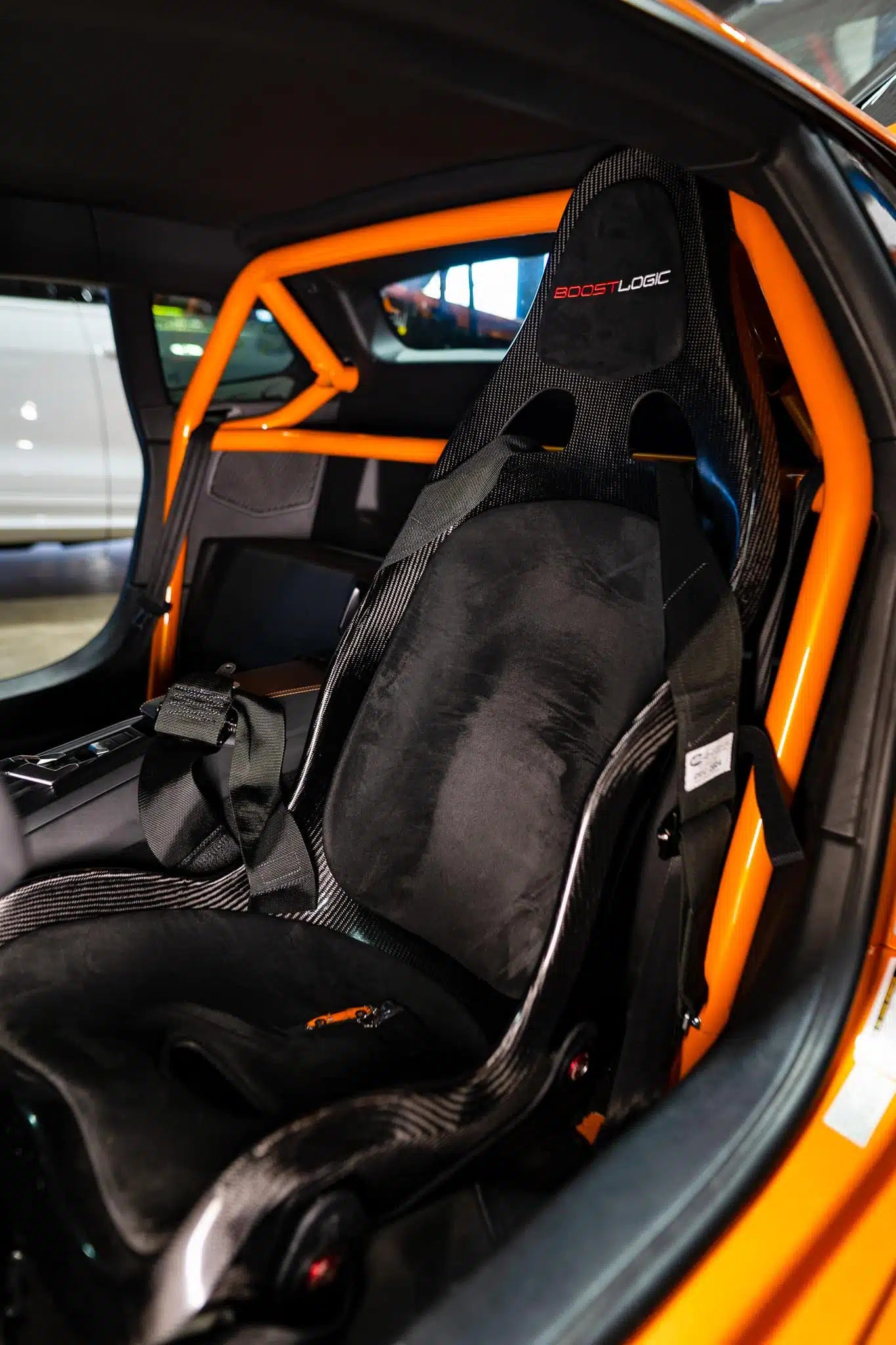 Lamborghini Huracan Safety Equipment