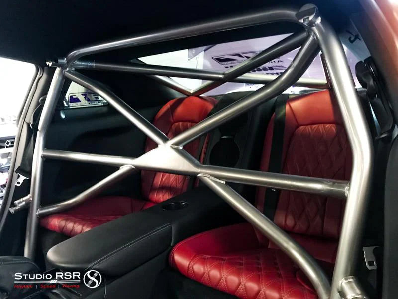 Nissan GT-R Safety