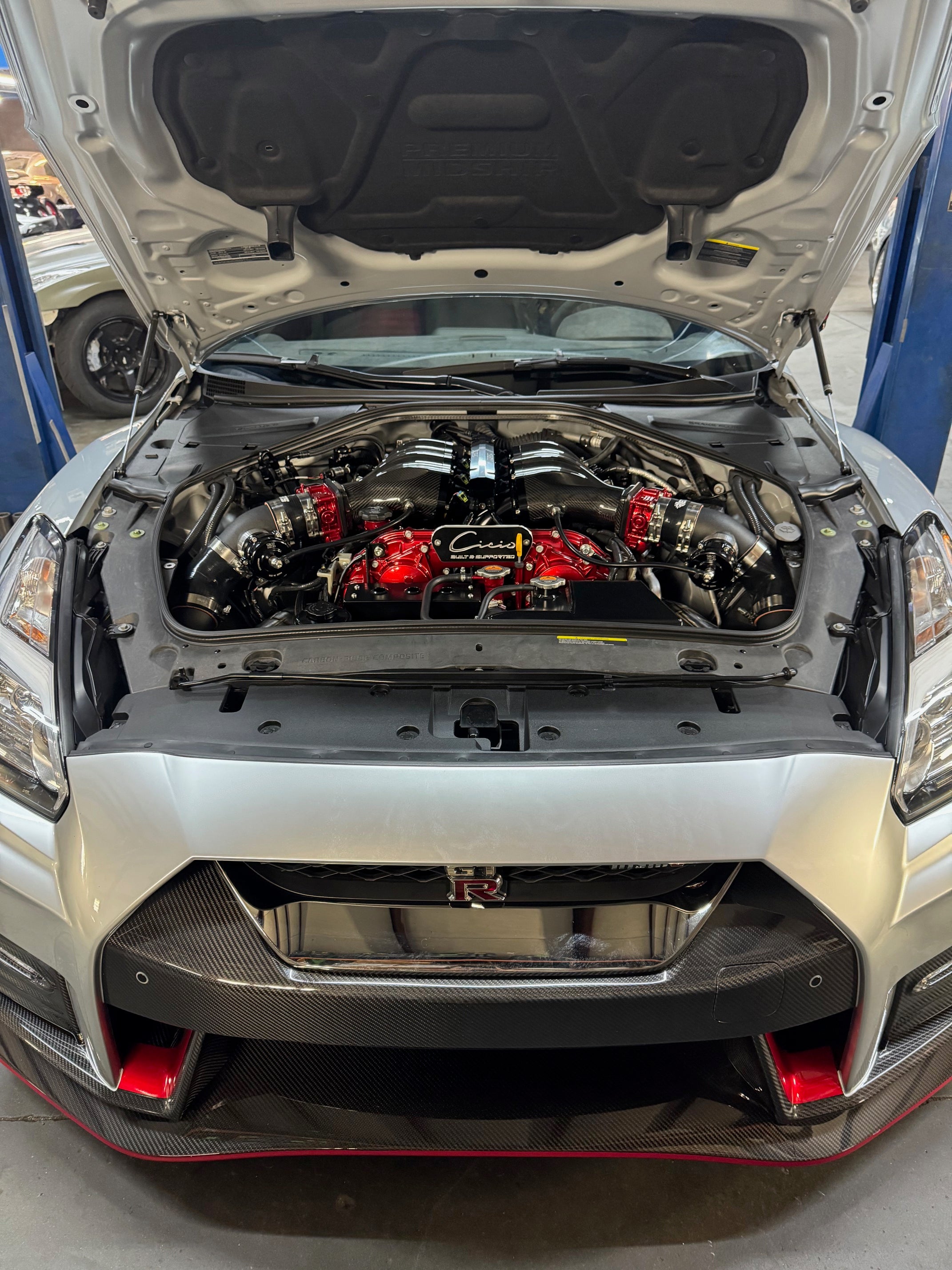 AMS Performance Intake Manifold with Carbon Fiber Plenums - Nissan R35 GT-R 2009+