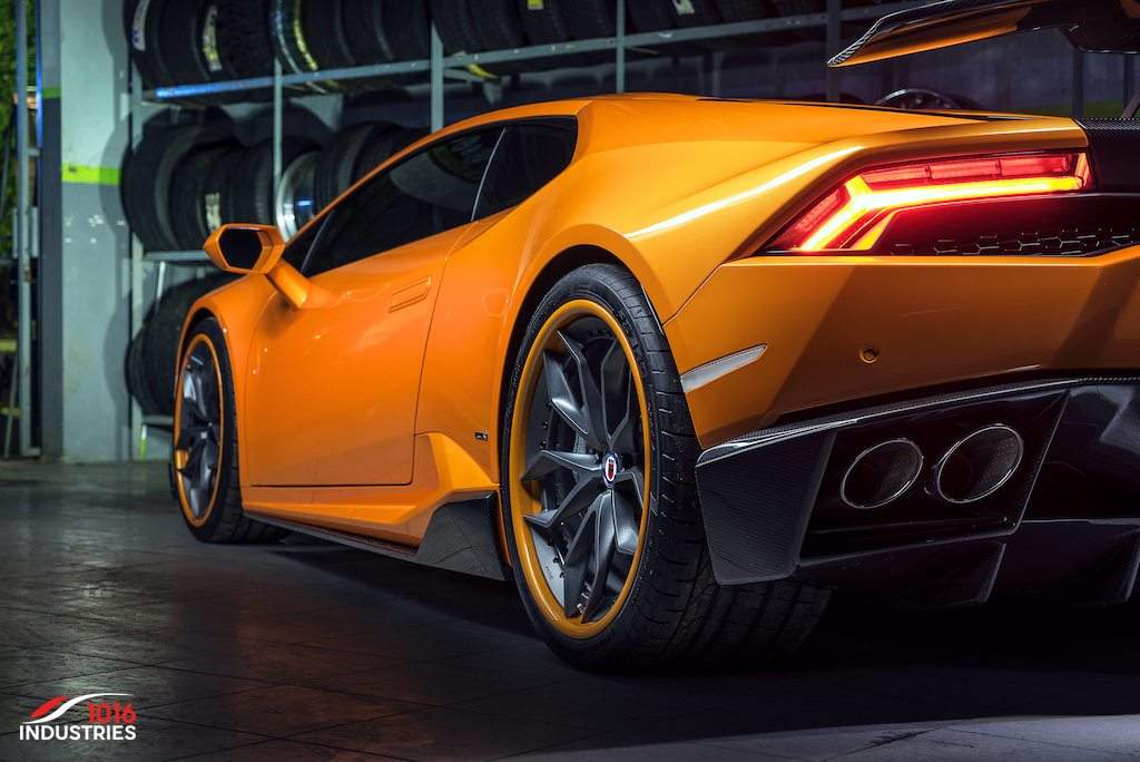 1016 Industries V1 Side Skirts - Lamborghini Huracan LP610