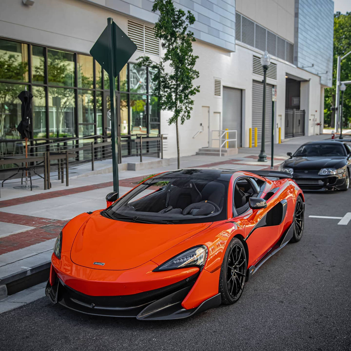 600 LT